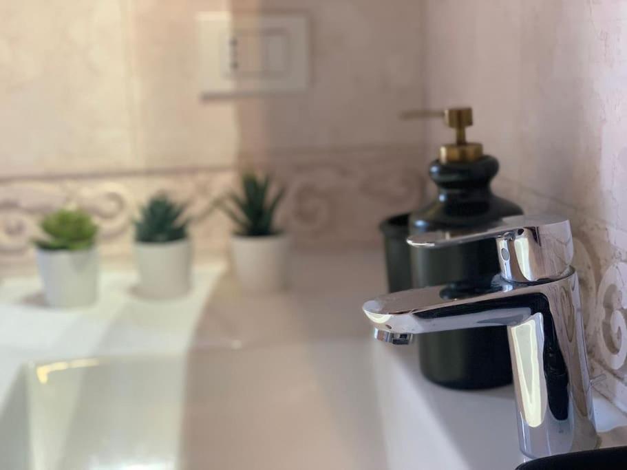 Benvenuti In Casa Peluca! Apartment เมสเตร ภายนอก รูปภาพ